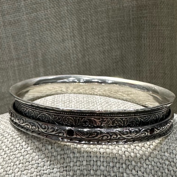 Passage to Israel, spinner bangle bracelet, Garnet, 925 Sterling silver  - Picture 9 of 16